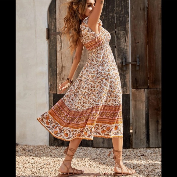 NWOT Floral Print Ruffle Sleeves Flounce Hem Dress - Picture 2 of 6